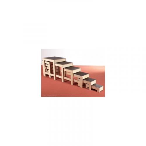 Hockertreppe natur